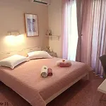 Lejlighedshotel Papadioti Pefki (Evia)