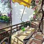 Papadioti Lejlighedshotel 3*