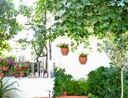 Papadioti Aparthotel Pefki (Evia)