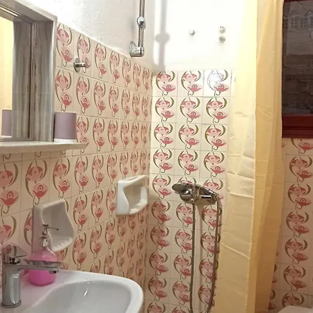 Papadioti Aparthotel