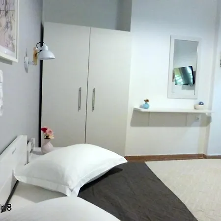 Aparthotel Papadioti *