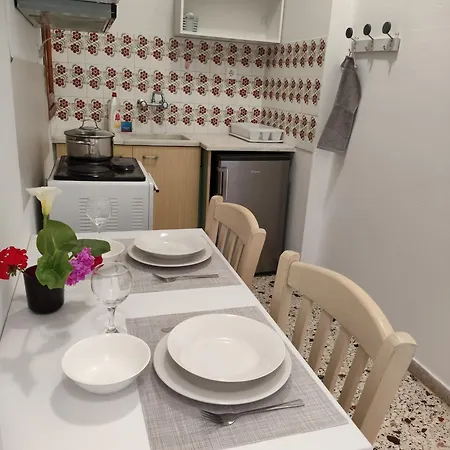 Aparthotel Papadioti *