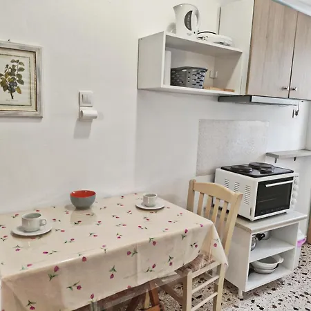 Papadioti Pefki (Evia)