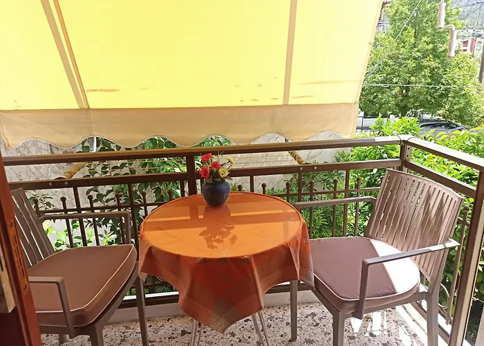 Papadioti Aparthotel 3*